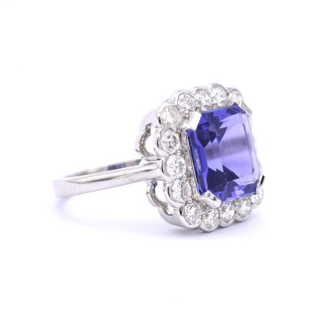 Tanzanite & Diamond Cluster Ring
