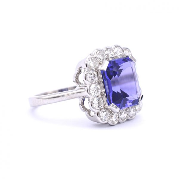 Tanzanite & Diamond Cluster Ring