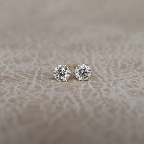 0.76ct Diamond Stud Earrings