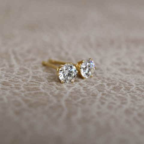 0.76ct Diamond Stud Earrings
