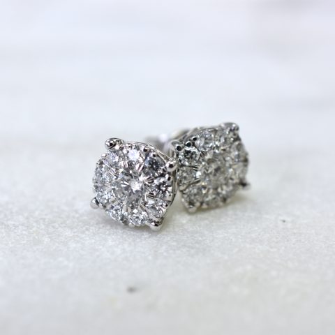 Round Diamond Cluster Earrings