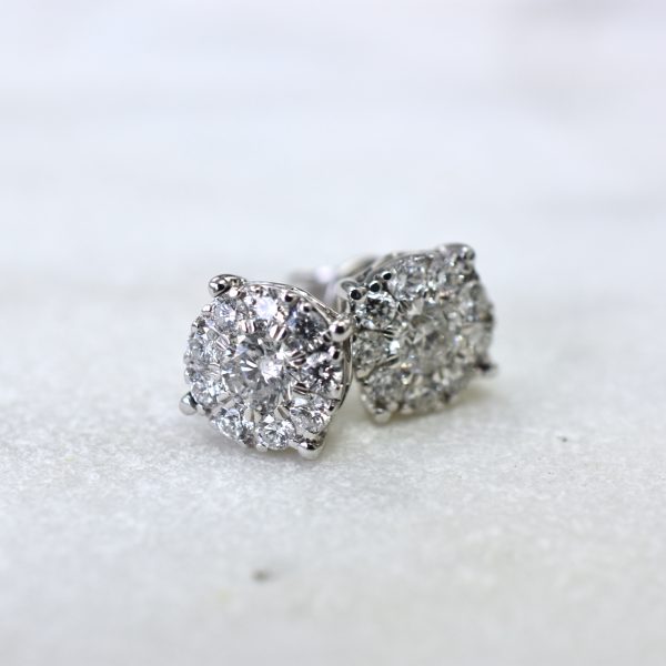 Round Diamond Cluster Earrings