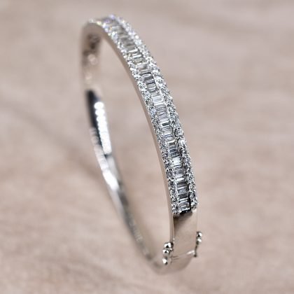 3.5ct Diamond Hinge Bangle