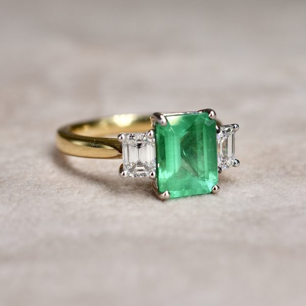 Emerald & Diamond Trilogy Ring