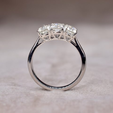Round Brilliant 1.20ct Diamond Trilogy