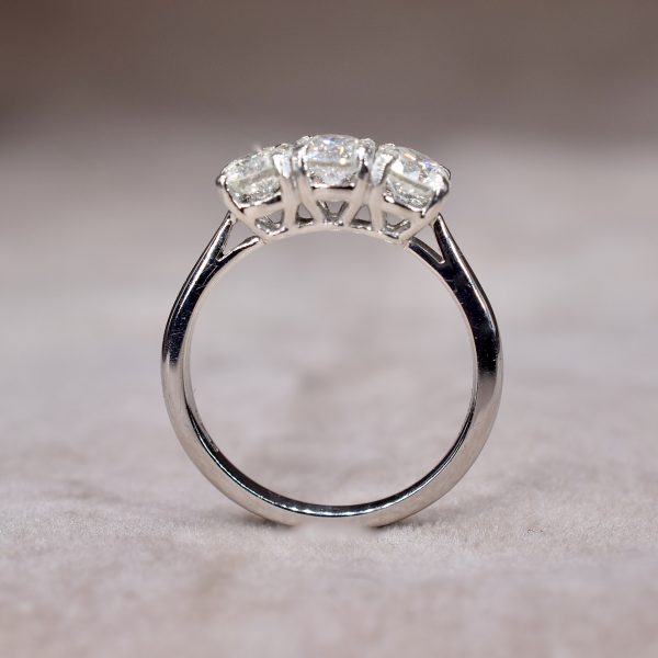 Round Brilliant 1.20ct Diamond Trilogy