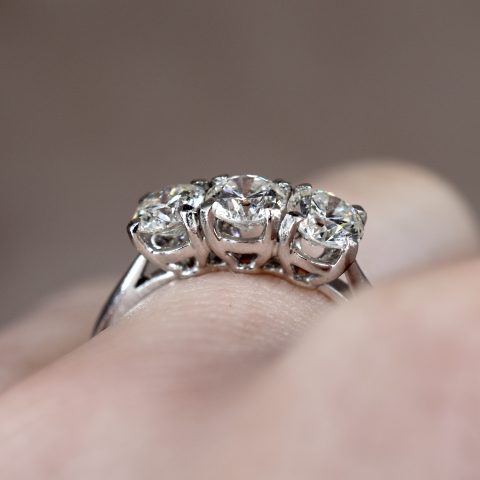 Round Brilliant 1.20ct Diamond Trilogy