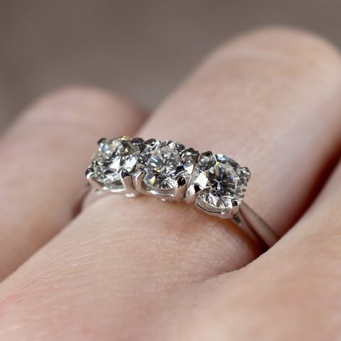 Round Brilliant 1.20ct Diamond Trilogy