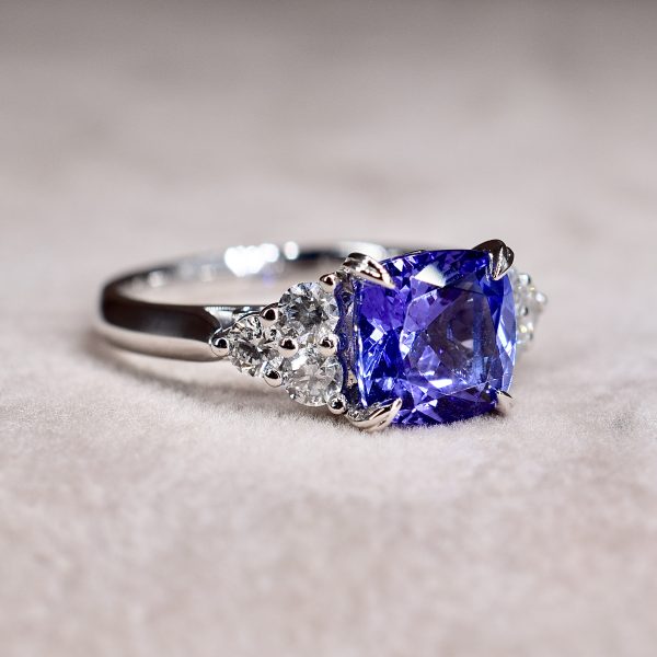 Tanzanite & Diamond Trefoil Ring