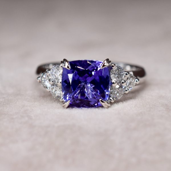 Tanzanite & Diamond Trefoil Ring
