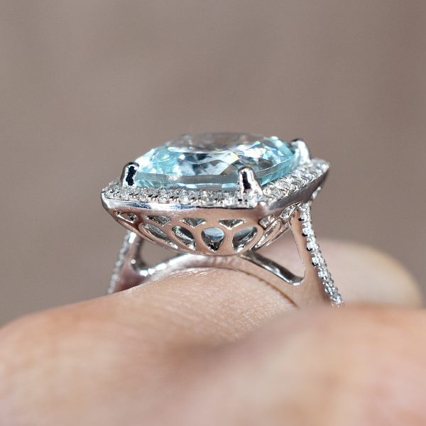 Cushion Cut Aquamarine & Diamond Halo Ring