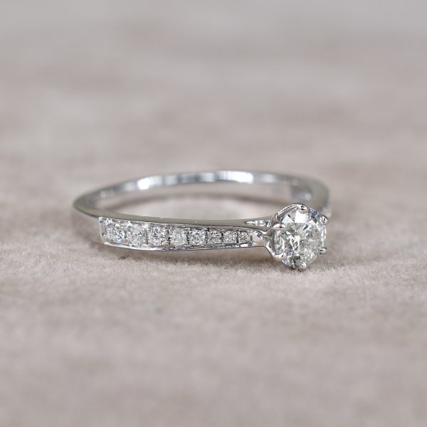 Round Brilliant 0.35ct Diamond Solitaire