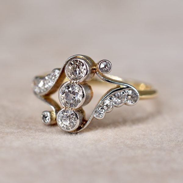 Art Nouveau Diamond Ring