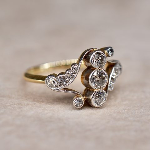 Art Nouveau Diamond Ring