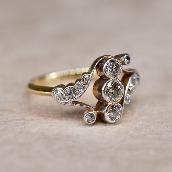 Art Nouveau Diamond Ring