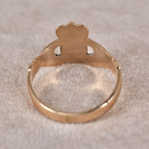 Vintage Claddagh Ring