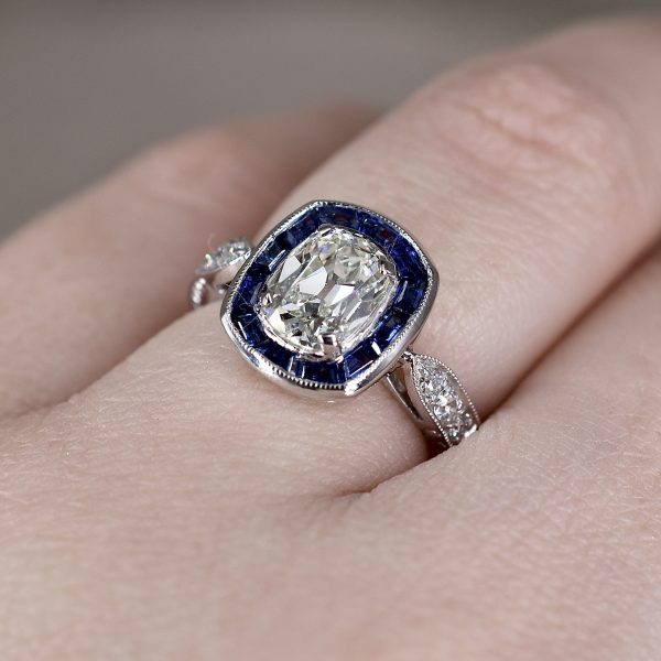 Oval Diamond & Sapphire Target Ring