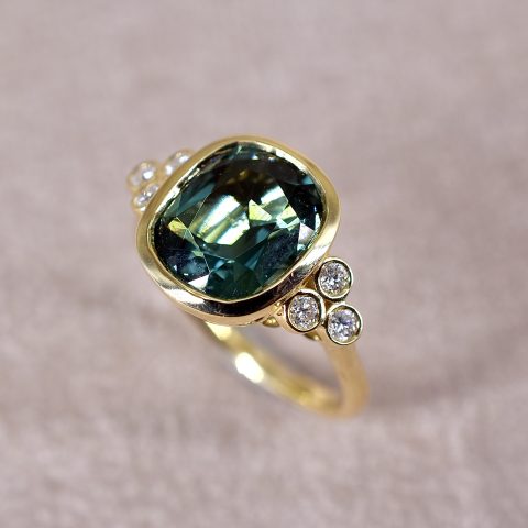 Green Tourmaline & Diamond Rubover Ring