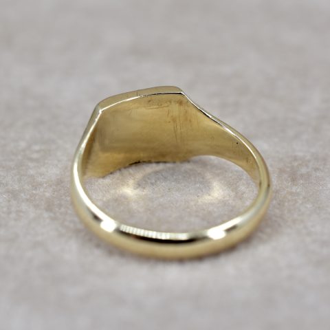 Vintage Holly Signet Ring