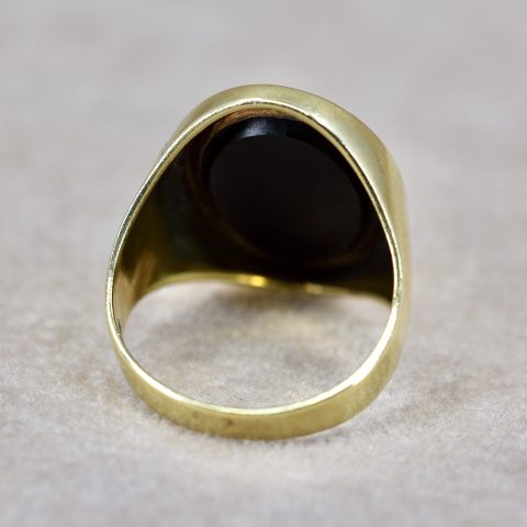 Vintage Seal Engraved Signet Ring