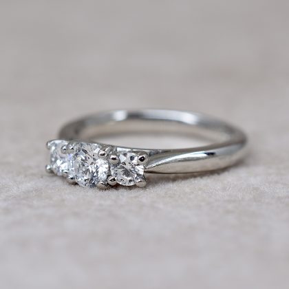 Round Brilliant 0.40ct Diamond Trilogy