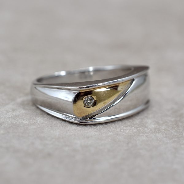 Bi-Colour Diamond Ring