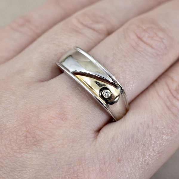 Bi-Colour Diamond Ring