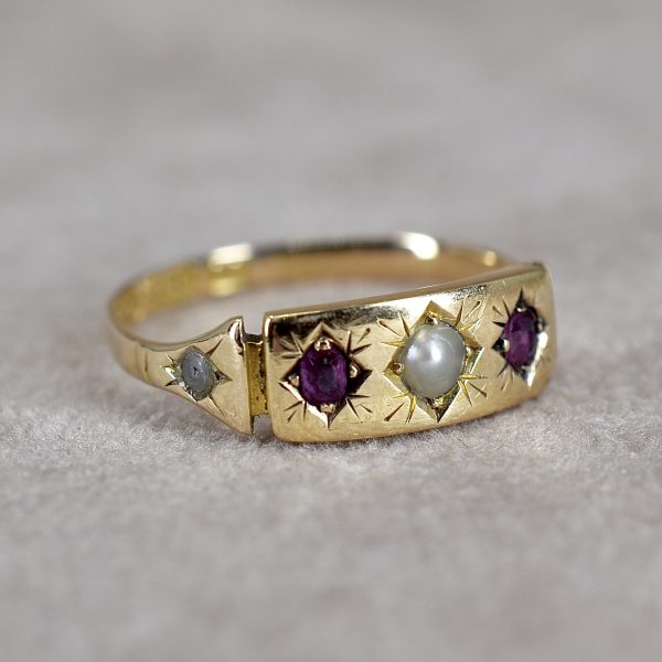 Antique Garnet & Pearl Ring