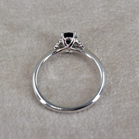 Teal Sapphire & Diamond Trefoil Ring