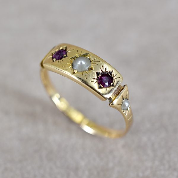 Antique Garnet & Pearl Ring