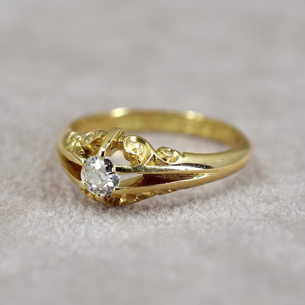 Antique Gypsy Set 0.25ct Diamond Ring