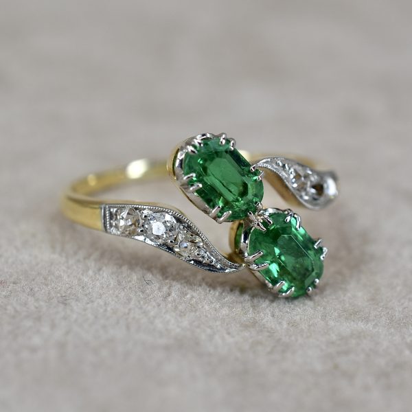 Antique Emerald & Diamond Ring
